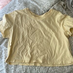 Urban outfitters crop tee